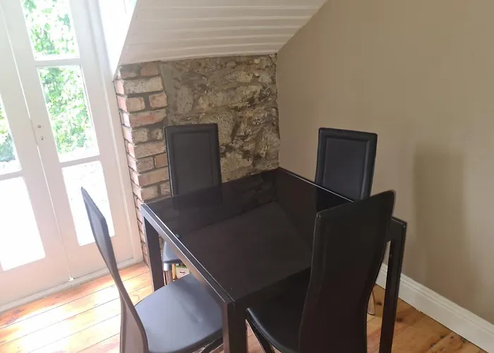 2 Bed Townhouse Eyre Square City Centre